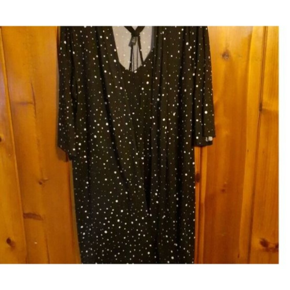 Soft Beautiful Robe & Dress set with tie